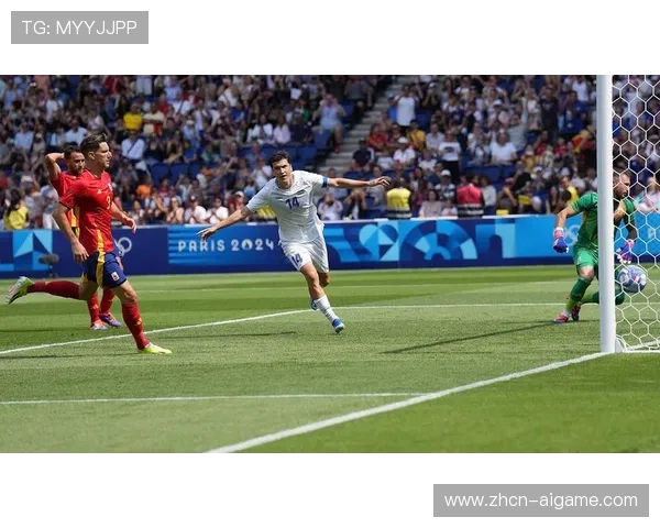 皇马高位逼抢存隐患，肋部空当成对手反击突破口